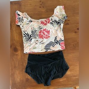 Kortnijeane women’s tankini swim top and bottom